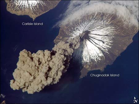 Image of the Cleveland (Alaska) volcano from the space station