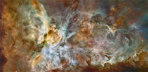 full image of the Carina nebula as seen by Hubble