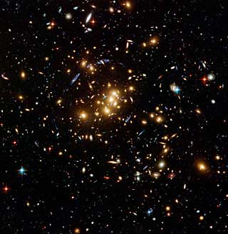 visible light image of a galaxy cluster